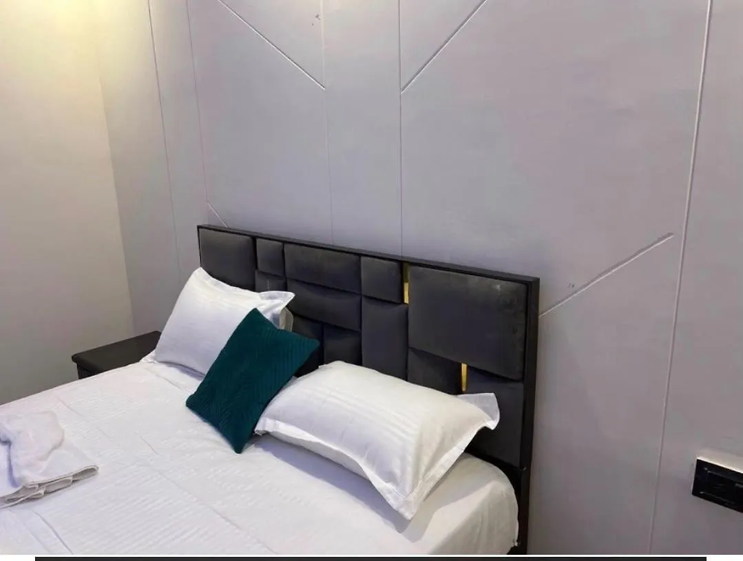 Oyo Hotel Luxury Retreat New Delhi 3*,  India